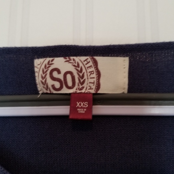 Sweater - Picture 3 of 5